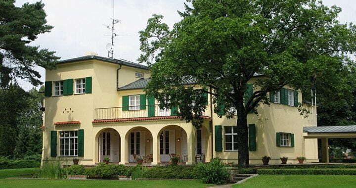 Benešova vila Sezimovo Ústí