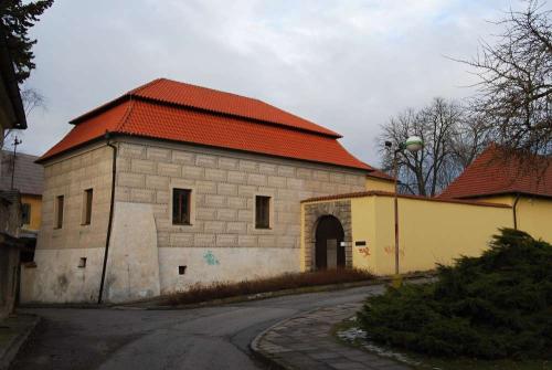 celakovice-mesto-tvrz-01