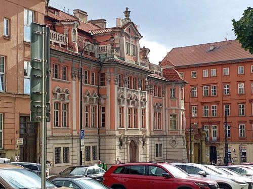 faustuv-dum-karlovo-namesti-01