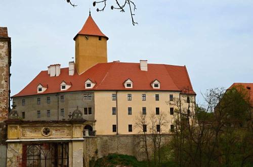 hrad-veveri-02