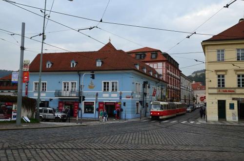 kampa-certovka-vltava-nabrezi-pamatka-praha-06