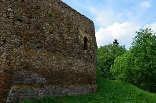 lichnice-hrad-02