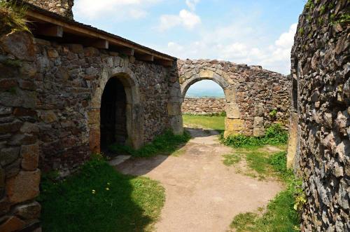 lichnice-hrad-12