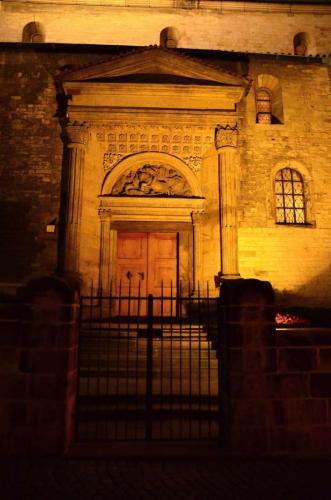 prazsky-hrad-pamatka-v-praze-04