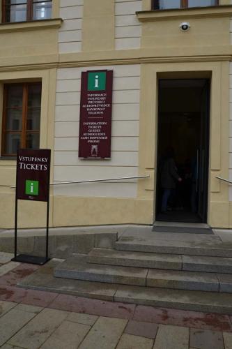 prazsky-hrad-pamatka-v-praze-12