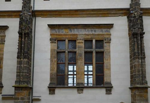 prazsky-hrad-pamatka-v-praze-15