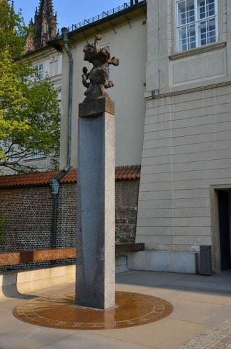 prazsky-hrad-pamatka-v-praze-83