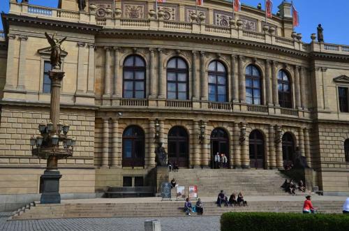 rudolfinum-pamatka-v-praze-02