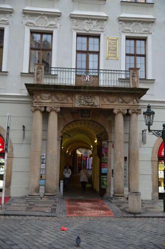 staromestske-namesti-pamatka-v-praze-54