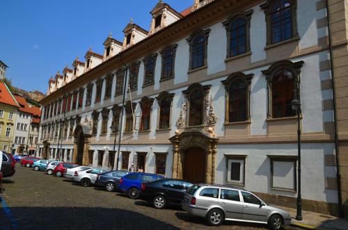 valdstejnsky-palac-senat-cr-praha-05