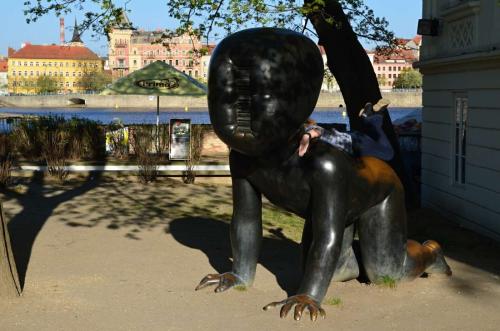 zizkovska-televizni-vez-praha-04